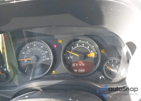 2016 Jeep Patriot Latitude z USA, uszkodzony, nr VIN 1C4NJRFB0GD616655